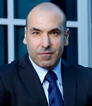 Louis  Litt Photo